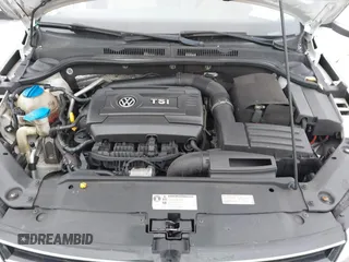 2015 Volkswagen Jetta Sedan 1.8T SE w/Connectivity with VIN 3VWD07AJXFM324240, listed as a IAAI auction lot 41558550 with 141,272 mi miles. Bid and sale history available at carsss.com. Image 10.
