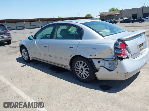 2006 Nissan Altima 2.5 with VIN 1N4AL11D96N412812, listed as a IAAI auction lot 42398083 with 214,369 mi miles and . Bid and sale history available at DreamBid. Image 3.