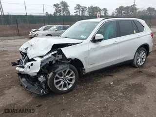 2016 BMW X5 xDrive35i with VIN 5UXKR0C57G0P24296, listed as a IAAI auction lot 41815189 with 116,084 mi miles. Bid and sale history available at carsss.com. Image 18.