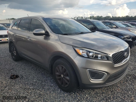 2018 Kia Sorento L with VIN 5XYPG4A34JG413982, listed as a Copart auction lot 77936094 with 0 mi miles and Non Repairable. Bid and sale history available at carsss.com. Image 4.