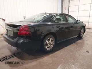 2006 Pontiac Grand Prix z VIN 2G2WP552861212532, wystawiony jako IAAI lot #42212046 z przebiegiem 171 326 mil mil oraz . Historia ofert i sprzedaży dostępna na DreamBid. Obrazek 4.