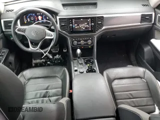 2021 Volkswagen Atlas SEL Premium R-Line with VIN 1V2FR2CA4MC543032, listed as a Copart auction lot 43999525 with 98,045 mi miles and Clean title. Bid and sale history available at DreamBid. Image 8.