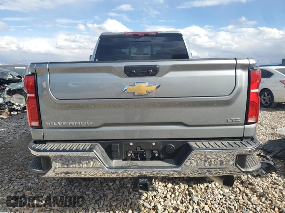 2024 Chevrolet Silverado 3500HD LTZ with VIN 2GC4YUEY0R1220465, listed as a Copart auction lot 78517494 with 10,507 mi miles and Salvage Title. Bid and sale history available at carsss.com. Image 6.