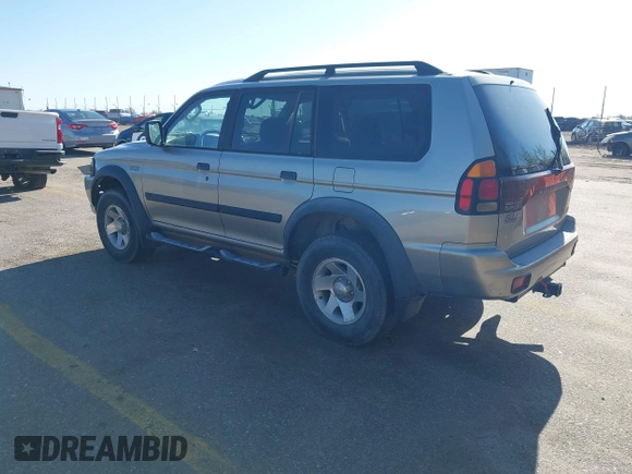 2003 Mitsubishi Montero Sport ES with VIN JA4MT21H93J046492, listed as a IAAI auction lot 42023037 with 181,406 mi miles. Bid and sale history available at carsss.com. Image 3.