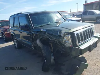 2007 Jeep Commander Sport with VIN 1J8HH48K67C533772, listed as a IAAI auction lot 41033399 with 295,552 mi miles. Bid and sale history available at carsss.com. Image 1.