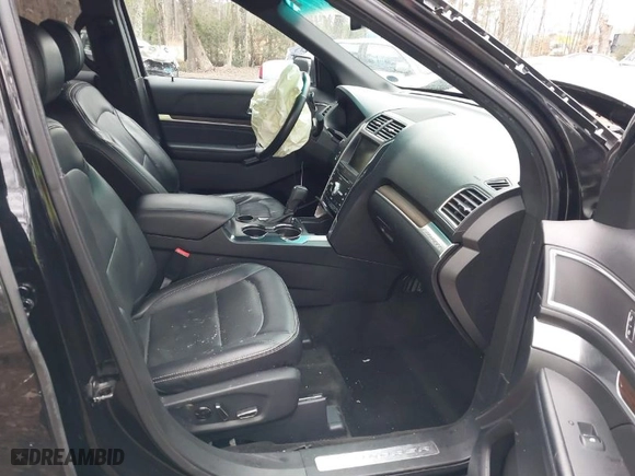 2016 Ford Explorer Limited with VIN 1FM5K7FH1GGD24898, listed as a IAAI auction lot 41151604 with 105,215 mi miles. Bid and sale history available at carsss.com. Image 5.