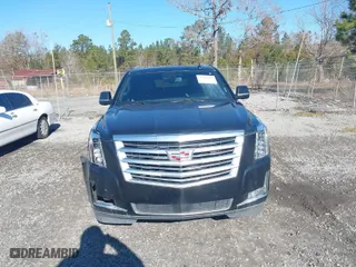 2016 Cadillac Escalade Platinum with VIN 1GYS4DKJ5GR305102, listed as a IAAI auction lot 39906183 with 133,432 mi miles. Bid and sale history available at carsss.com. Image 12.