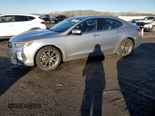 2018 Acura TLX with VIN 19UUB2F33JA007840, listed as a Copart auction lot 85569934 with 30,061 mi miles and Salvage Title. Bid and sale history available at carsss.com. Image 1.