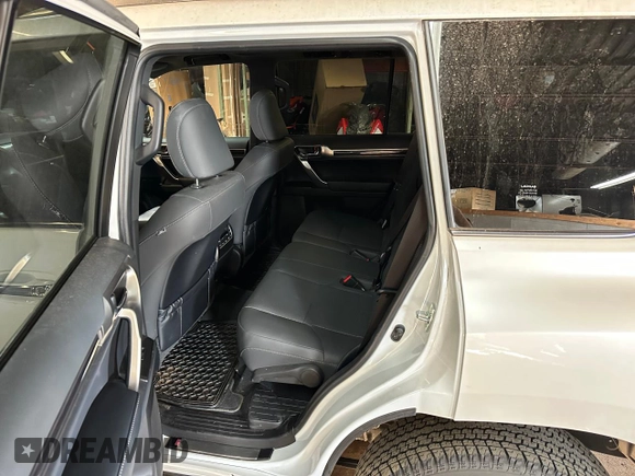 2023 Lexus GX with VIN JTJAM7BX0P5354526, listed as a Copart auction lot 54918225 with 18,668 mi miles and Non Repairable. Bid and sale history available at carsss.com. Image 6.