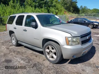 2009 Chevrolet Tahoe LS z VIN 1GNFC13CX9R215589, wystawiony jako IAAI lot #42789982 z przebiegiem 269 379 mil mil oraz . Historia ofert i sprzedaży dostępna na DreamBid. Obrazek 1.