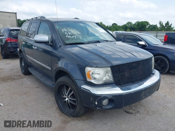 2007 Chrysler Aspen Limited z VIN 1A8HW582X7F532568, wystawiony jako IAAI lot #42265982 z przebiegiem 221 008 mil mil oraz . Historia ofert i sprzedaży dostępna na DreamBid. Obrazek 1.