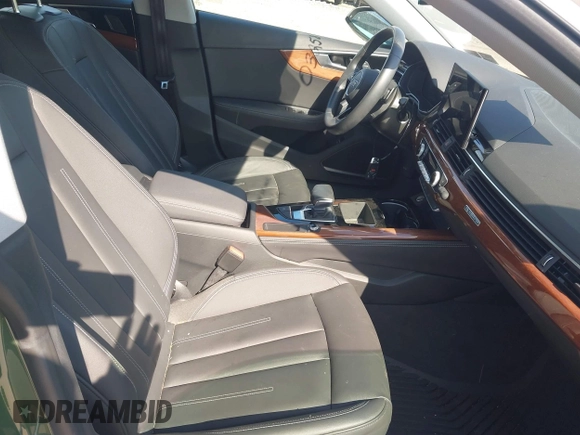 2022 Audi A5 Sportback Premium Plus z VIN WAUCBCF50NA032585, wystawiony jako IAAI lot #42234716 z przebiegiem 38 086 mil mil oraz . Historia ofert i sprzedaży dostępna na DreamBid. Obrazek 5.