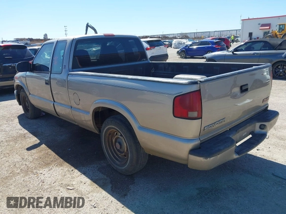 2001 GMC Sonoma SLS 1SG z VIN 1GTCS19W218143006, wystawiony jako IAAI lot #41754688 z przebiegiem 159 375 mil mil oraz . Historia ofert i sprzedaży dostępna na DreamBid. Obrazek 3.