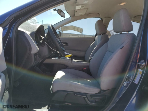 2017 Honda HR-V LX with VIN 3CZRU6H38HG708916, listed as a Copart auction lot 48661125 with 135,063 mi miles and Salvage Title. Bid and sale history available at carsss.com. Image 7.