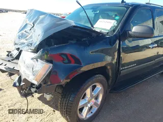 2007 Chevrolet Suburban LT with VIN 3GNFC16077G264439, listed as a IAAI auction lot 41212959 with Not Provided miles and . Bid and sale history available at DreamBid. Image 20.