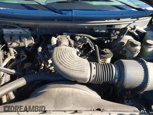 2005 Ford F-150 STX with VIN 1FTRX14W05NA31718, listed as a IAAI auction lot 41735892 with 176,652 mi miles and . Bid and sale history available at DreamBid. Image 10.
