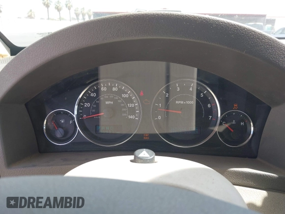 2006 Jeep Grand Cherokee Overland with VIN 1J8HR68286C331619, listed as a IAAI auction lot 42550576 with 196,937 mi miles and . Bid and sale history available at DreamBid. Image 7.