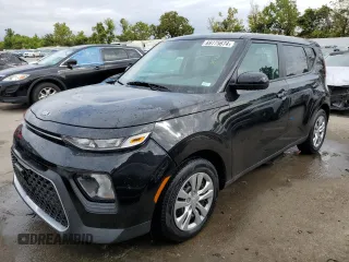 2020 Kia Soul X-Line with VIN KNDJ23AU2L7714581, listed as a Copart auction lot 69775674 with 17,639 mi miles and Salvage Title. Bid and sale history available at carsss.com. Image 1.