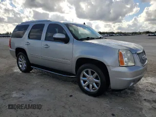2010 GMC Yukon Denali with VIN 1GKUCEEF9AR173746, listed as a Copart auction lot 86835514 with 193,894 mi miles and Salvage Title. Bid and sale history available at carsss.com. Image 4.