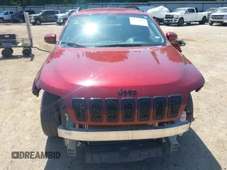 2019 Jeep Cherokee Latitude Plus with VIN 1C4PJLLBXKD339435, listed as a IAAI auction lot 42224535 with 104,276 mi miles and . Bid and sale history available at DreamBid. Image 13.