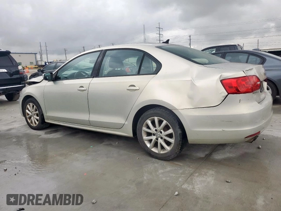 2011 Volkswagen Jetta SE with VIN 3VWDZ7AJ6BM366081, listed as a Copart auction lot 60572485 with 156,119 mi miles and Clean title. Bid and sale history available at DreamBid. Image 2.