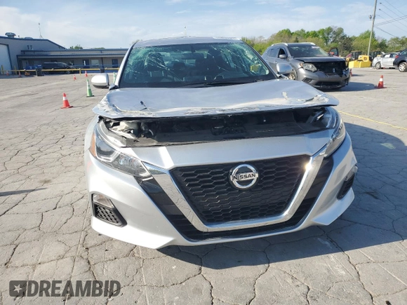 2020 Nissan Altima S z VIN 1N4BL4BV3LC276813, wystawiony jako Copart lot #53850985 z przebiegiem 61 992 mil mil oraz Szkoda całkowita • Salvage title. Historia ofert i sprzedaży dostępna na DreamBid. Obrazek 5.