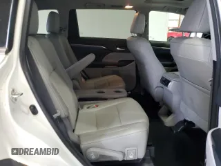 2018 Toyota Highlander Limited with VIN 5TDYZRFH2JS241812, listed as a Copart auction lot 58573015 with 64,899 mi miles and Salvage title. Bid and sale history available at DreamBid. Image 11.