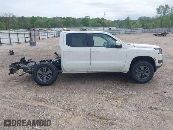 2025 Nissan Frontier S with VIN 1N6ED1EKXSN608668, listed as a IAAI auction lot 41909095 with 41 mi miles and . Bid and sale history available at DreamBid. Image 14.