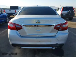 2018 Nissan Altima 2.5 SL with VIN 1N4AL3AP0JC142525, listed as a IAAI auction lot 41430252 with 86,522 mi miles. Bid and sale history available at carsss.com. Image 16.