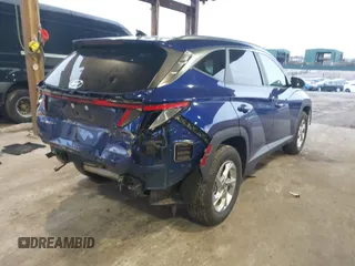 2022 Hyundai Tucson SEL with VIN 5NMJBCAEXNH069845, listed as a IAAI auction lot 41481383 with 10,985 mi miles and . Bid and sale history available at DreamBid. Image 4.