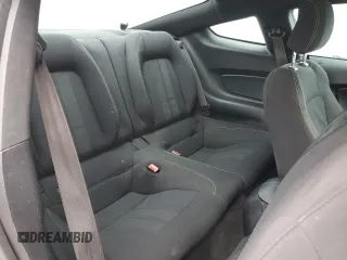 2018 Ford Mustang GT z VIN 1FA6P8CFXJ5113050, wystawiony jako Copart lot #50922565 z przebiegiem 75 609 mil mil oraz Szkody całkowita. Historia ofert i sprzedaży dostępna na DreamBid. Obrazek 10.