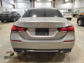2019 Mercedes-Benz A 220 z VIN WDD3G4FB8KW001993, wystawiony jako Copart lot #49063505 z przebiegiem 60 043 mil mil oraz Nie do naprawy • Non repairable. Historia ofert i sprzedaży dostępna na DreamBid. Obrazek 6.