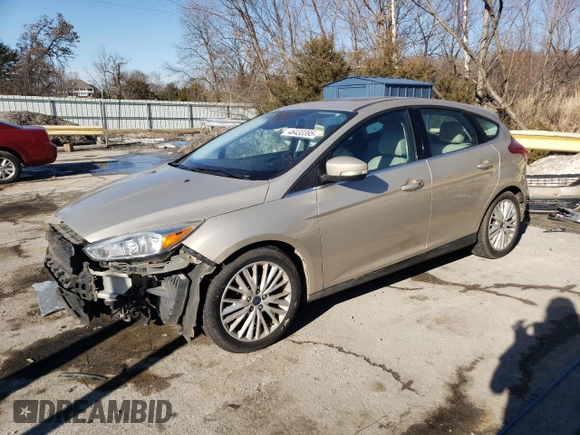 2017 Ford Focus Titanium with VIN 1FADP3N26HL342853, listed as a Copart auction lot 46433395 with 173,966 mi miles and Salvage Title. Bid and sale history available at carsss.com. Image 1.