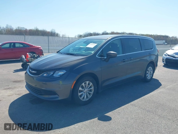 2017 Chrysler Pacifica Touring with VIN 2C4RC1DG0HR587782, listed as a IAAI auction lot 41954896 with 122,130 mi miles and . Bid and sale history available at DreamBid. Image 17.