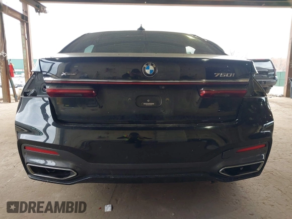 2020 BMW 7 Series 750i xDrive with VIN WBA7U2C02LGJ59475, listed as a IAAI auction lot 41975021 with 52,818 mi miles and . Bid and sale history available at carsss.com. Image 17.