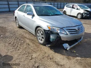 2011 Toyota Camry LE with VIN 4T4BF3EK1BR112466, listed as a IAAI auction lot 41346071 with 114,436 mi miles. Bid and sale history available at carsss.com. Image 6.