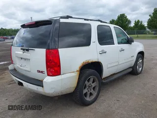 2011 GMC Yukon SLT z VIN 1GKS2CE07BR207565, wystawiony jako IAAI lot #42542596 z przebiegiem 217 759 mil mil oraz . Historia ofert i sprzedaży dostępna na DreamBid. Obrazek 4.