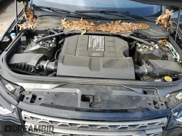 2020 Land Rover Discovery SE with VIN SALRG2RV2L2431051, listed as a Copart auction lot 60125004 with 32,134 mi miles and Salvage Title. Bid and sale history available at carsss.com. Image 12.