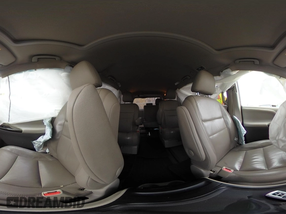 2016 Toyota Sienna Ltd with VIN 5TDDK3DC3GS129715, listed as a IAAI auction lot 40849430 with 138,724 mi miles. Bid and sale history available at carsss.com. Image 18.