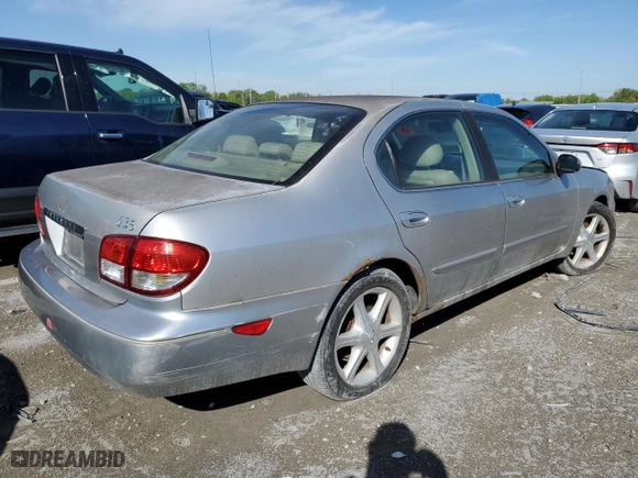 2002 Infiniti I35 Luxury with VIN JNKDA31A12T002704, listed as a Copart auction lot 71402904 with 196,505 mi miles and Non Repairable. Bid and sale history available at carsss.com. Image 3.
