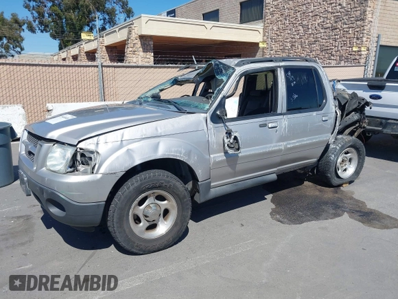 2005 Ford Explorer Sport Trac XLS z VIN 1FMDU67K25UA01209, wystawiony jako IAAI lot #39448448 z przebiegiem Nie podano mil oraz . Historia ofert i sprzedaży dostępna na DreamBid. Obrazek 2.