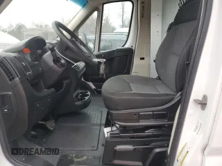 2014 Ram ProMaster Cargo z VIN 3C6TRVDGXEE122636, wystawiony jako Copart lot #43666305 z przebiegiem 74 580 mil mil oraz Czysty tytuł • Clean title. Historia ofert i sprzedaży dostępna na DreamBid. Obrazek 7.