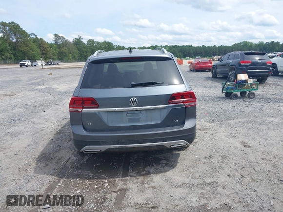 2018 Volkswagen Atlas SE with VIN 1V2CR2CA2JC505488, listed as a IAAI auction lot 42396518 with 92,806 mi miles and . Bid and sale history available at DreamBid. Image 15.