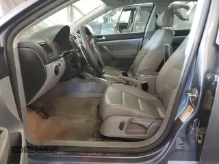 2006 Volkswagen Jetta 2.5L with VIN 3VWSF71K16M790850, listed as a Copart auction lot 85517484 with 117,423 mi miles and Salvage title. Bid and sale history available at DreamBid. Image 7.