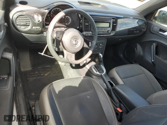 2015 Volkswagen Beetle Fleet Edition with VIN 3VWF17AT8FM647418, listed as a Copart auction lot 50605905 with 105,671 mi miles and Salvage Title. Bid and sale history available at DreamBid. Image 8.