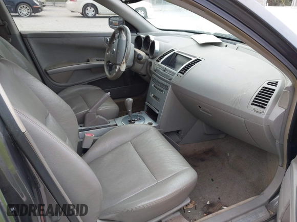 2005 Nissan Maxima 3.5 SL with VIN 1N4BA41E15C828366, listed as a IAAI auction lot 41715953 with 1 mi miles. Bid and sale history available at carsss.com. Image 5.