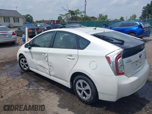 2015 Toyota Prius Four with VIN JTDKN3DU2F0424586, listed as a IAAI auction lot 42502544 with 281,407 mi miles and . Bid and sale history available at DreamBid. Image 3.