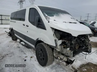 2017 Ford Transit XL с VIN 1FBZX2YM3HKB04864, выставлен на аукционе Copart как лот 45914135 с пробегом 80 102 миль миль и Списание • Salvage title. История ставок и продаж доступна на DreamBid. Изображение 4.