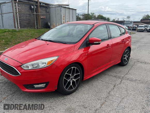 2015 Ford Focus SE with VIN 1FADP3K21FL220001, listed as a Copart auction lot 54587075 with 183,199 mi miles and Clean Title. Bid and sale history available at carsss.com. Image 2.