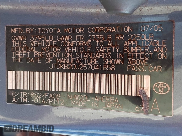 2005 Toyota Prius with VIN JTDKB20U257041858, listed as a IAAI auction lot 41582317 with 181,472 mi miles. Bid and sale history available at carsss.com. Image 9.